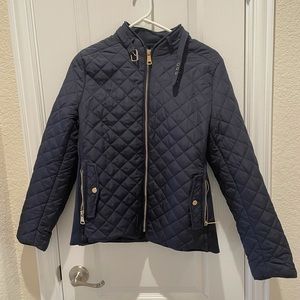 Jacket never worn in good shape